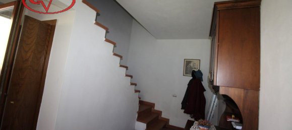 8 rooms Villa in Terranuova Bracciolini, Italy No. 231709 4