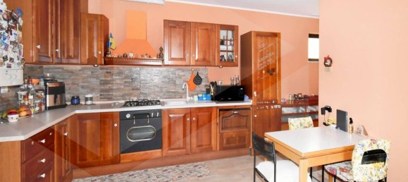 3 rooms Apartment in Legnano, Italy No. 18487 14