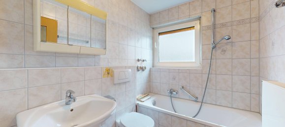 6 rooms Townhouse in Offenbach, Germany No. 167539 5