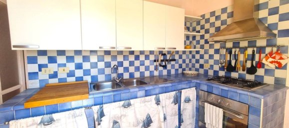 3 bedrooms Apartment in Finale Ligure, Italy No. 352582 3