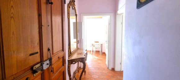 3 bedrooms Apartment in Finale Ligure, Italy No. 352582 9