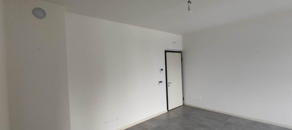 3 rooms Apartment in Carpaneto Piacentino, Italy No. 25046 5