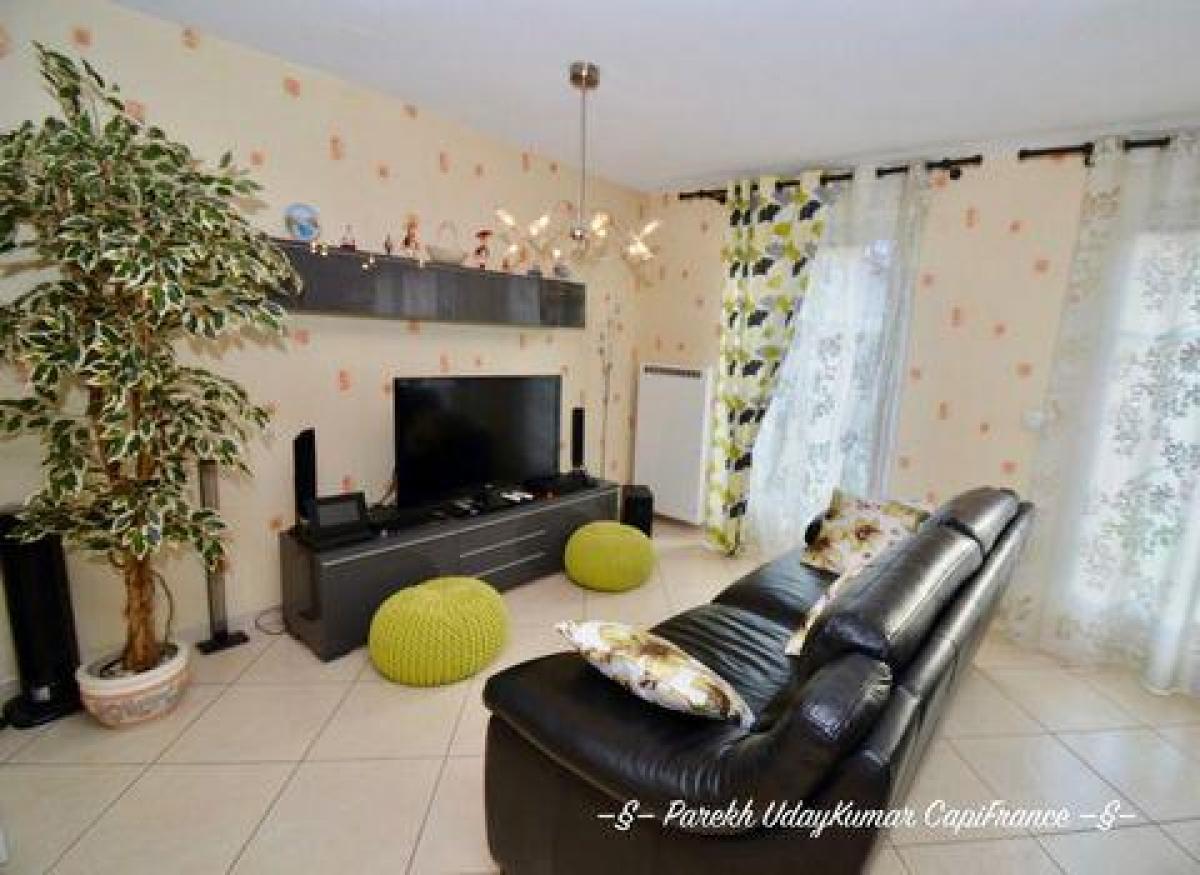 3 chambres Condo à Drancy, France No. 34967
