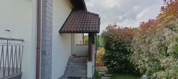 7 chambres Villa à Capiago Intimiano, Italy No. 359762 3