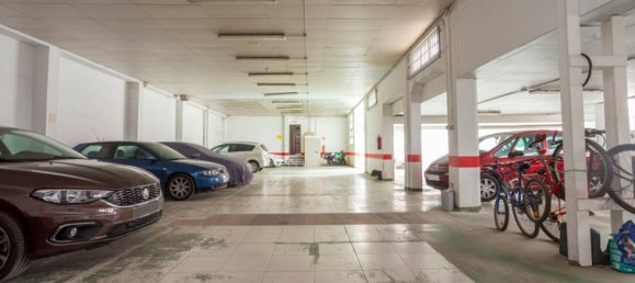 842m² Commercial property in Zaragoza, Spain No. 63754 28