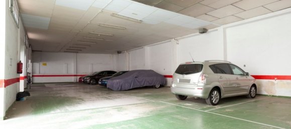 842m² Commercial property in Zaragoza, Spain No. 63754 29