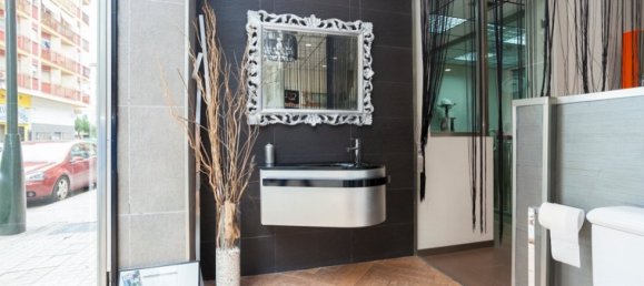 842m² Commercial property in Zaragoza, Spain No. 63754 10