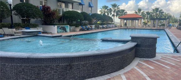 2 dormitorios propiedad comercial en venta en Miami, Miami-Dade, Florida, USA № 615185 5