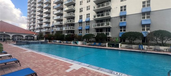 2 dormitorios propiedad comercial en venta en Miami, Miami-Dade, Florida, USA № 615185 3