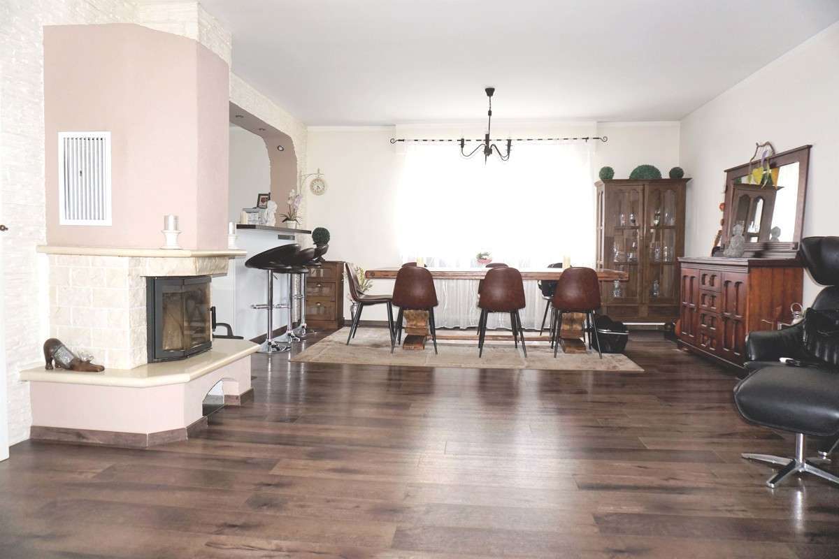 5 bedrooms Building in Germersheim, Germany No. 222730