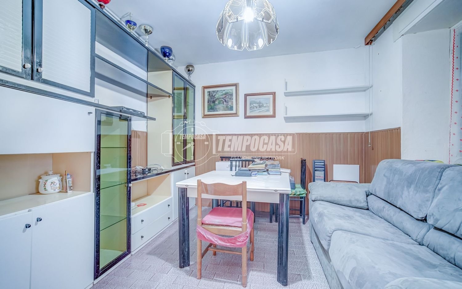 Casa de 2 divisões em Cairate, Italy N.º 86521