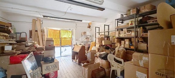2 rooms Warehouse in Livorno, Italy No. 314486 7