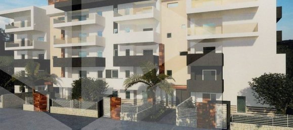 2 rooms Commercial property in Monopoli, Italy No. 27802 2