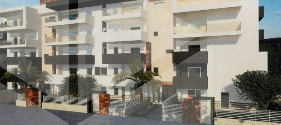 2 rooms Commercial property in Monopoli, Italy No. 27802 3