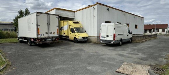 500m² Commercial property in La Chapelle-Saint-Mesmin, France No. 249740 4