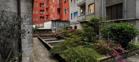 2 bedrooms Apartment in Milan, Italy No. 297899 25