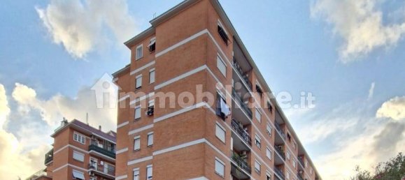 2 bedrooms Apartment in Rome, Italy No. 350230 17