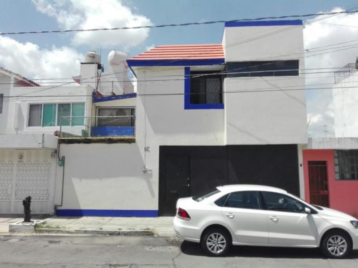 4 bedrooms House in Puebla, Mexico No. 187950