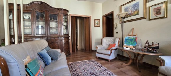 Villa de 6 divisões em San Giovanni Teatino, Italy N.º 299829 16