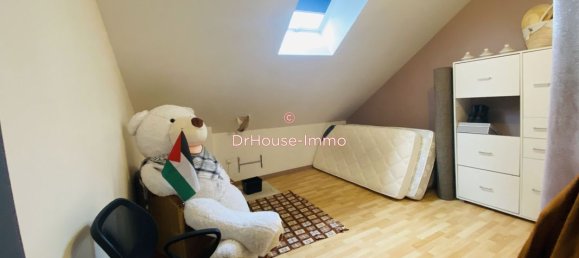 4 bedrooms Apartment in Creil, France No. 48466 9