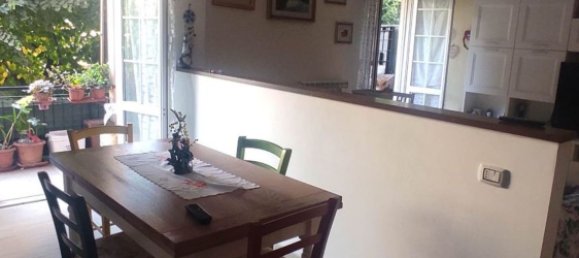 4 Schlafzimmer Wohnung in La Spezia, Italy, Nr. 343292 6