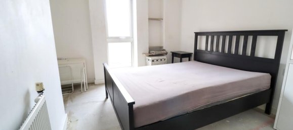 1 bedroom Penthouse in London, United Kingdom No. 13506 8