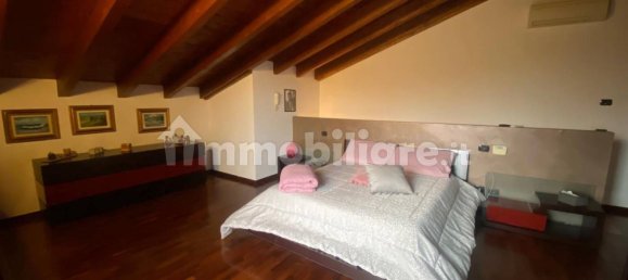4 bedrooms Villa in Motta Visconti, Italy No. 74839 22