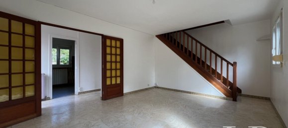 4 bedrooms Villa in Soissons, France No. 238734 2