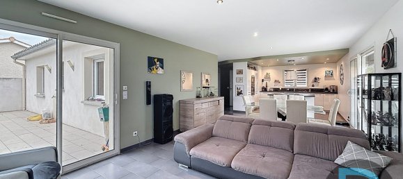 4 bedrooms House in La Chapelle-de-Guinchay, France No. 268268 6