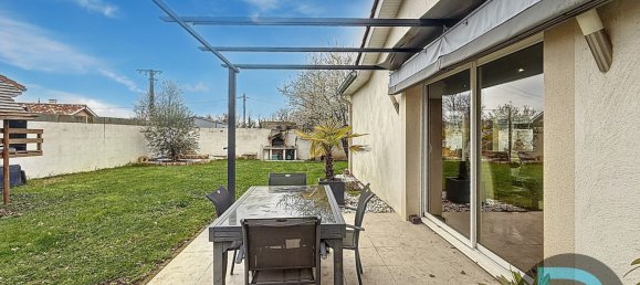 4 bedrooms House in La Chapelle-de-Guinchay, France No. 268268 2