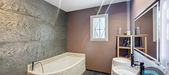 4 bedrooms House in La Chapelle-de-Guinchay, France No. 268268 13