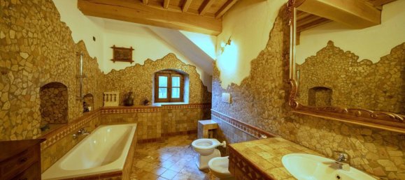 Villa de 15 divisões em Reggello, Italy N.º 296011 11