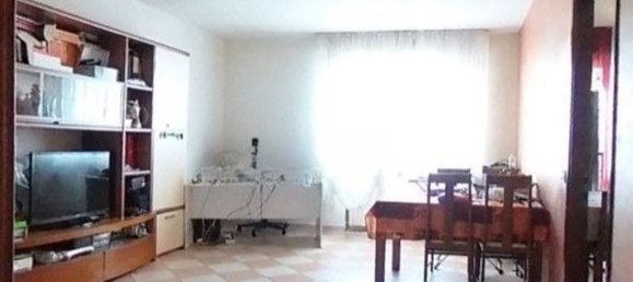 3 rooms Apartment in Scorzè, Italy No. 53152 4