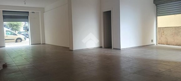 Imóvel comercial de 1 divisão em Salerno, Italy N.º 128947 10