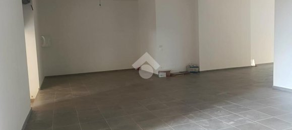 Imóvel comercial de 1 divisão em Salerno, Italy N.º 128947 11