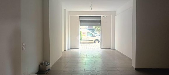 Imóvel comercial de 1 divisão em Salerno, Italy N.º 128947 9