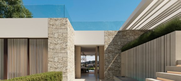 4 bedrooms Villa in Nueva Andalucia, Spain No. 4707 2