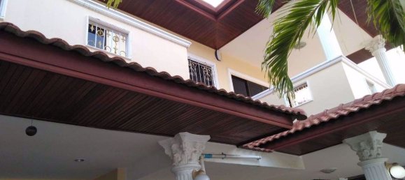 4 bedrooms Cafe / restaurant in Bang Lamung, Thailand No. 1944 2