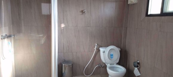 4 bedrooms Cafe / restaurant in Bang Lamung, Thailand No. 1944 13