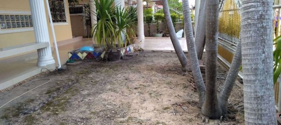 4 bedrooms Cafe / restaurant in Bang Lamung, Thailand No. 1944 8