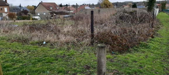 Terreno en Charmes, France No. 77779 2