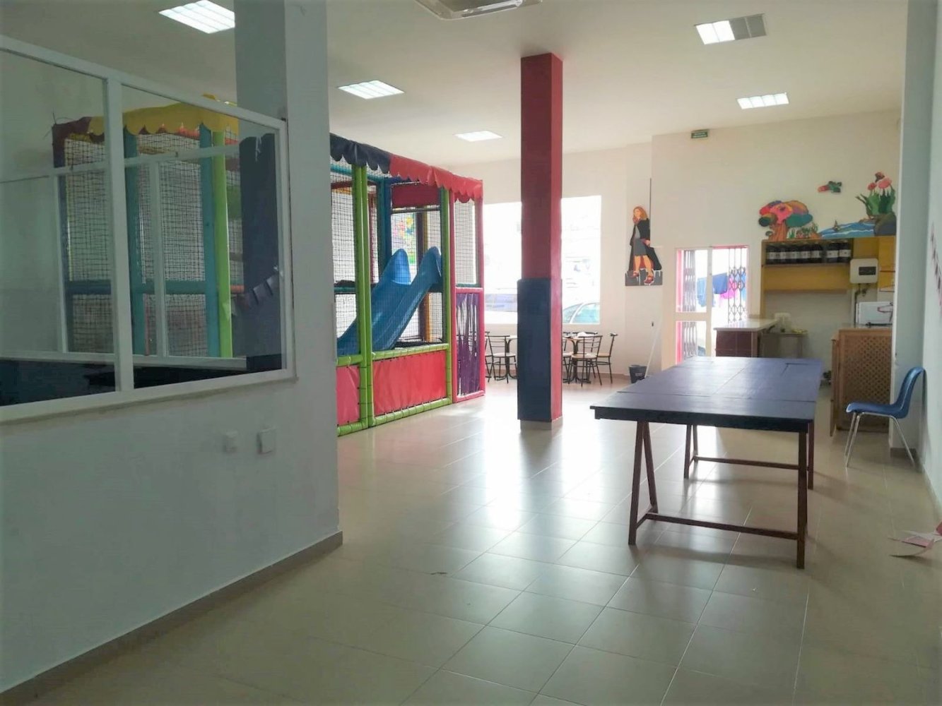 Propiedad comercial en Isla Cristina, Spain 199 m² No. 150534