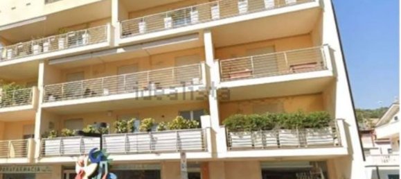 4 rooms Apartment in Pescara, Italy No. 279390 6