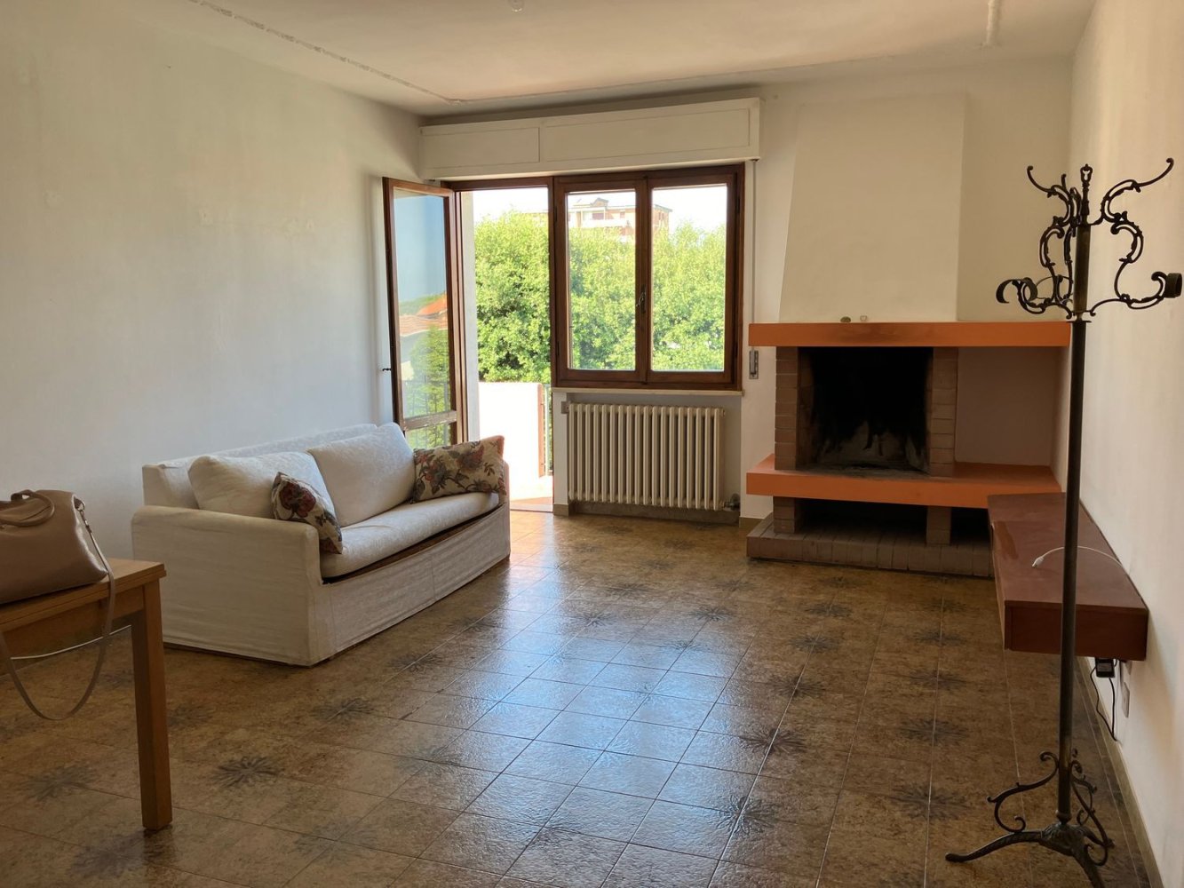 Дуплекс с 5 комнатами в Чечина, Италия № 139157