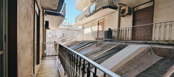 3 rooms Apartment in Messina, Italy No. 173329 17