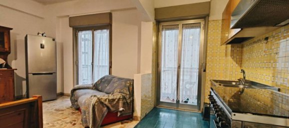 3 rooms Apartment in Messina, Italy No. 173329 8