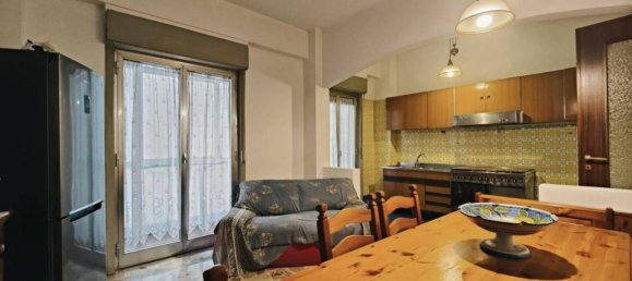 3 rooms Apartment in Messina, Italy No. 173329 9