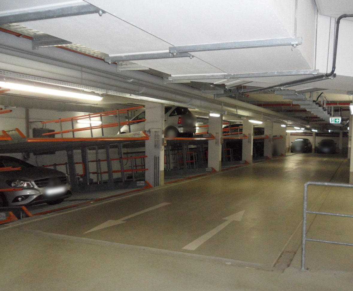 Parkplatz in Frankfurt am Main, Germany, Nr. 43287