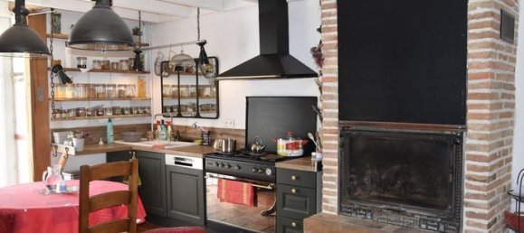 Casa de 4 dormitorios en L'Isle-Jourdain, France No. 307663 4