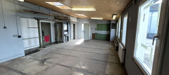 7 rooms Building in Remscheid, Germany No. 76592 25